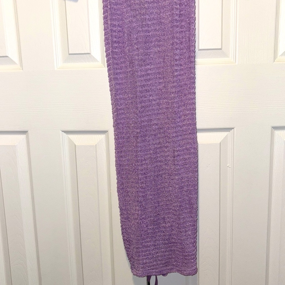 See-through Textured Ruched Dress - Picture 6 of 7